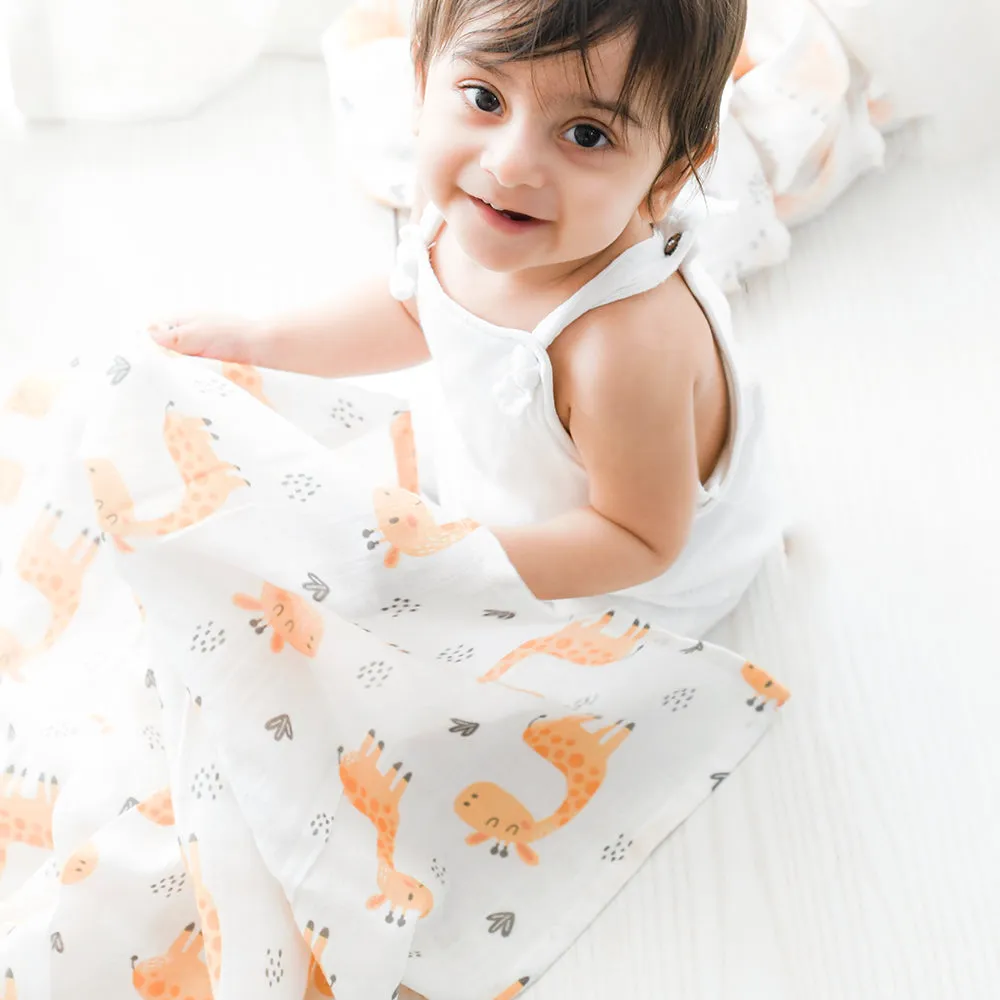 Baby Giraffe - Welcome Baby Gift Basket (Collective)