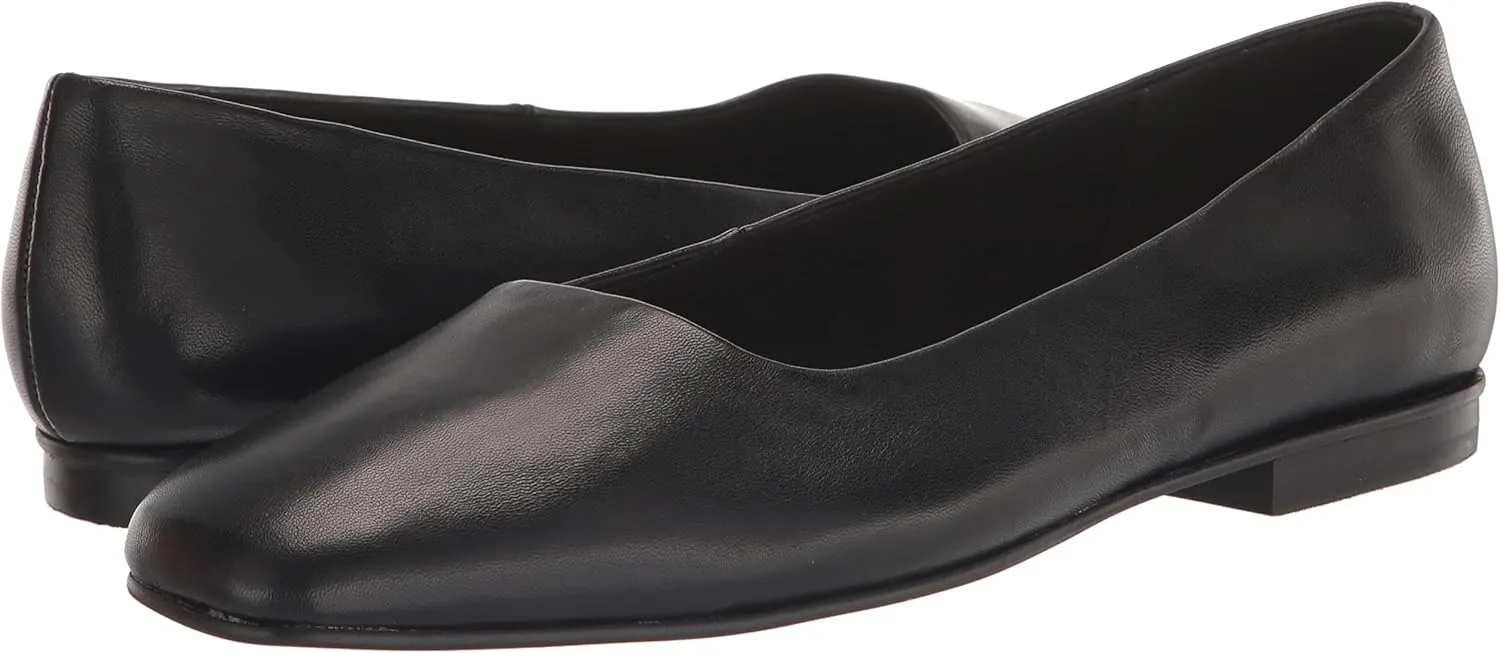 Bella Vita Women's Kimiko Ballet Flat