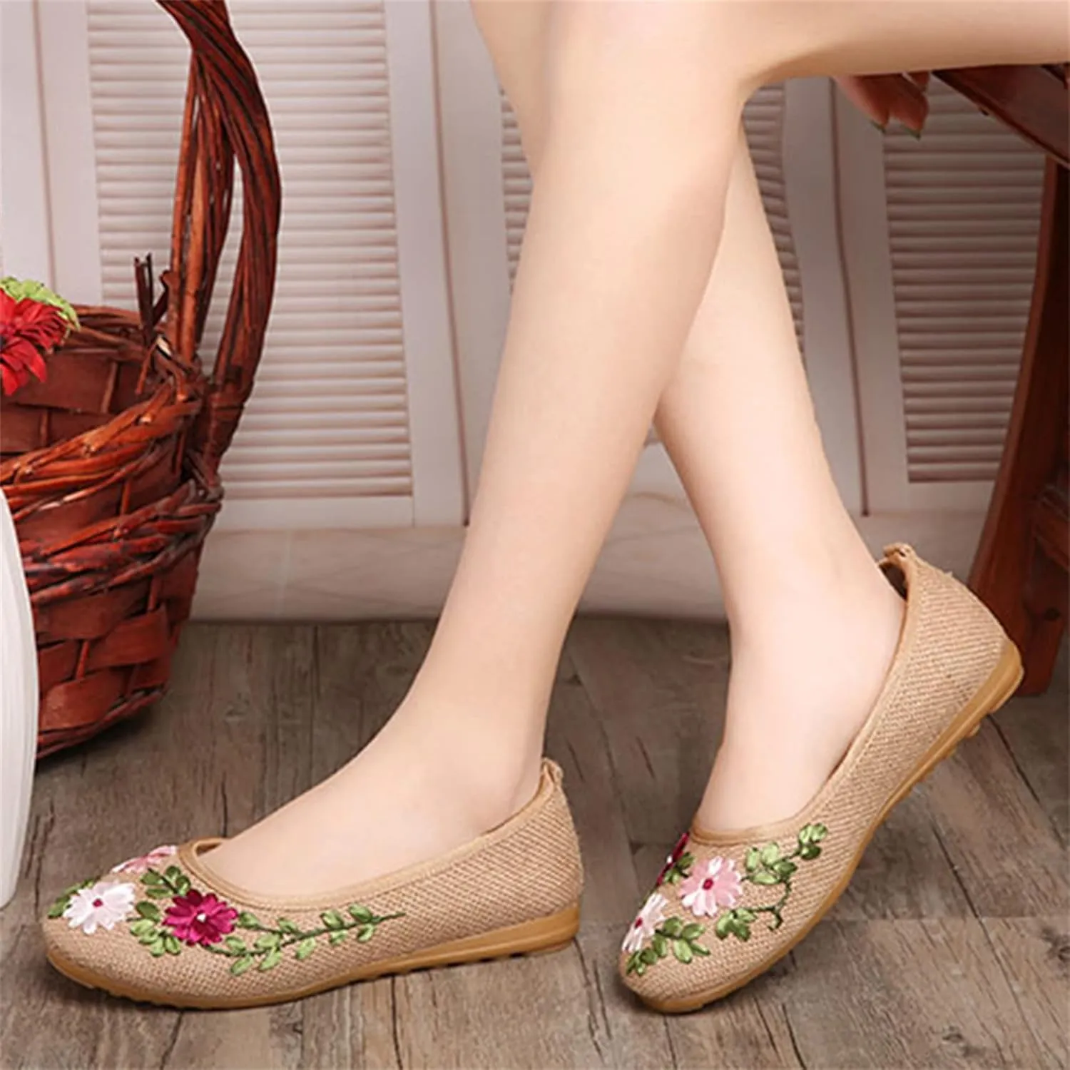 LUXINYU Women's Slip on Flats,Traditional Chinese Style Embroidered Round Toe Ballet Flats Shoes
