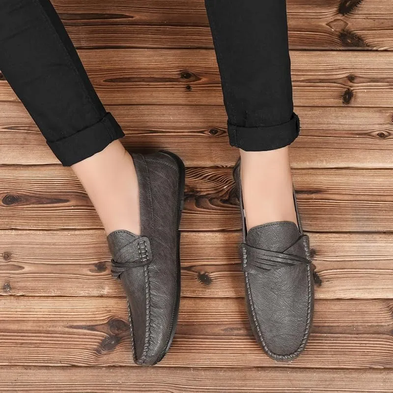 New Men's Loafers Round Toe Vegan Leather Loafer Shoes Flexible Flat Heel Slip Resistant Wedding Slip-ons