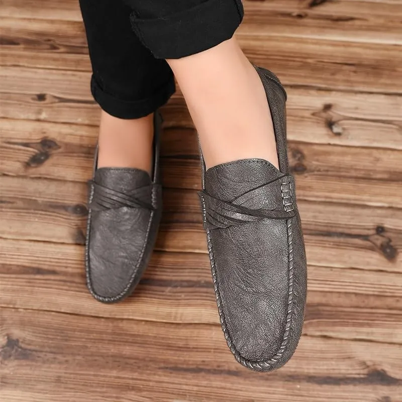 New Men's Loafers Round Toe Vegan Leather Loafer Shoes Flexible Flat Heel Slip Resistant Wedding Slip-ons