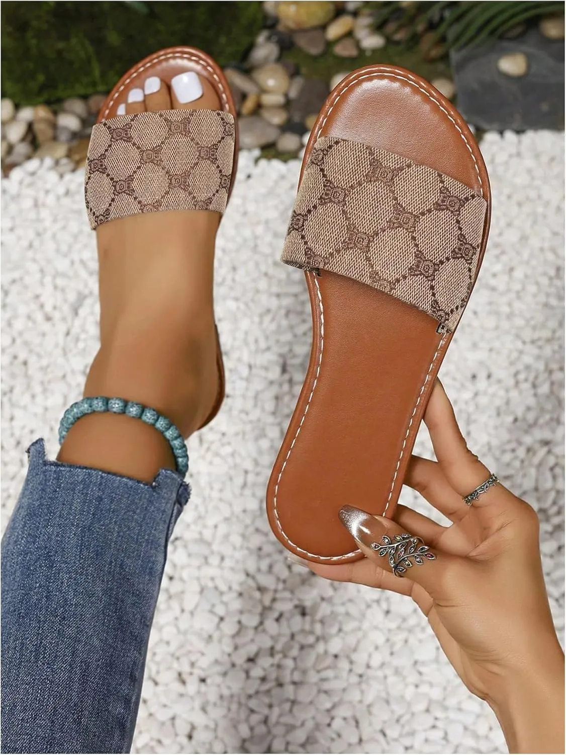 OYOANGLE Women's Retro Vintage PU Leather Flat Sandals Open Toe Single Band Casual Slide Shoes