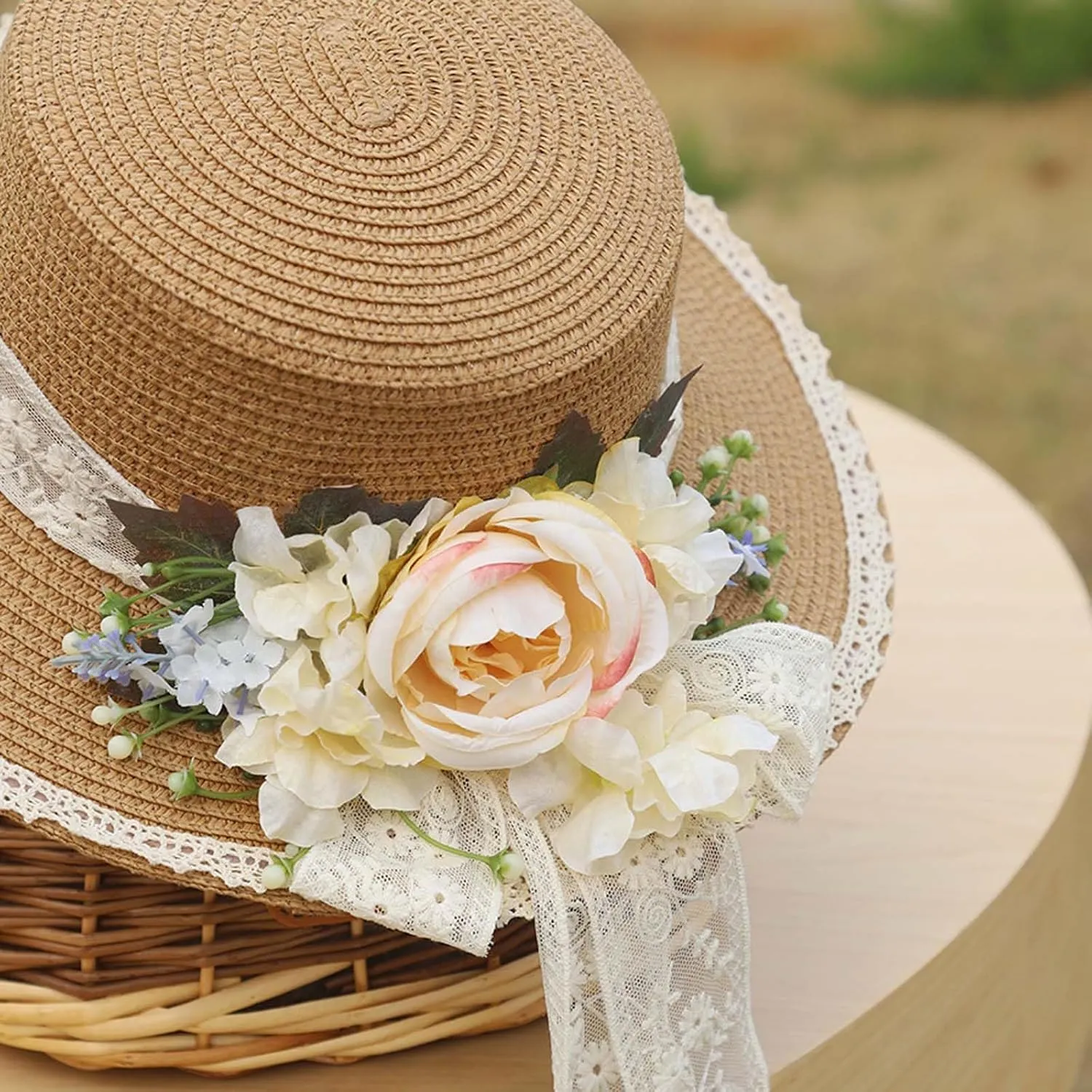 Women Straw Panama Hat Travel Beach Sun Hat Flower Decor sual Hat Flat-Topped Top Travel for Sun Brim Summer UV Hat