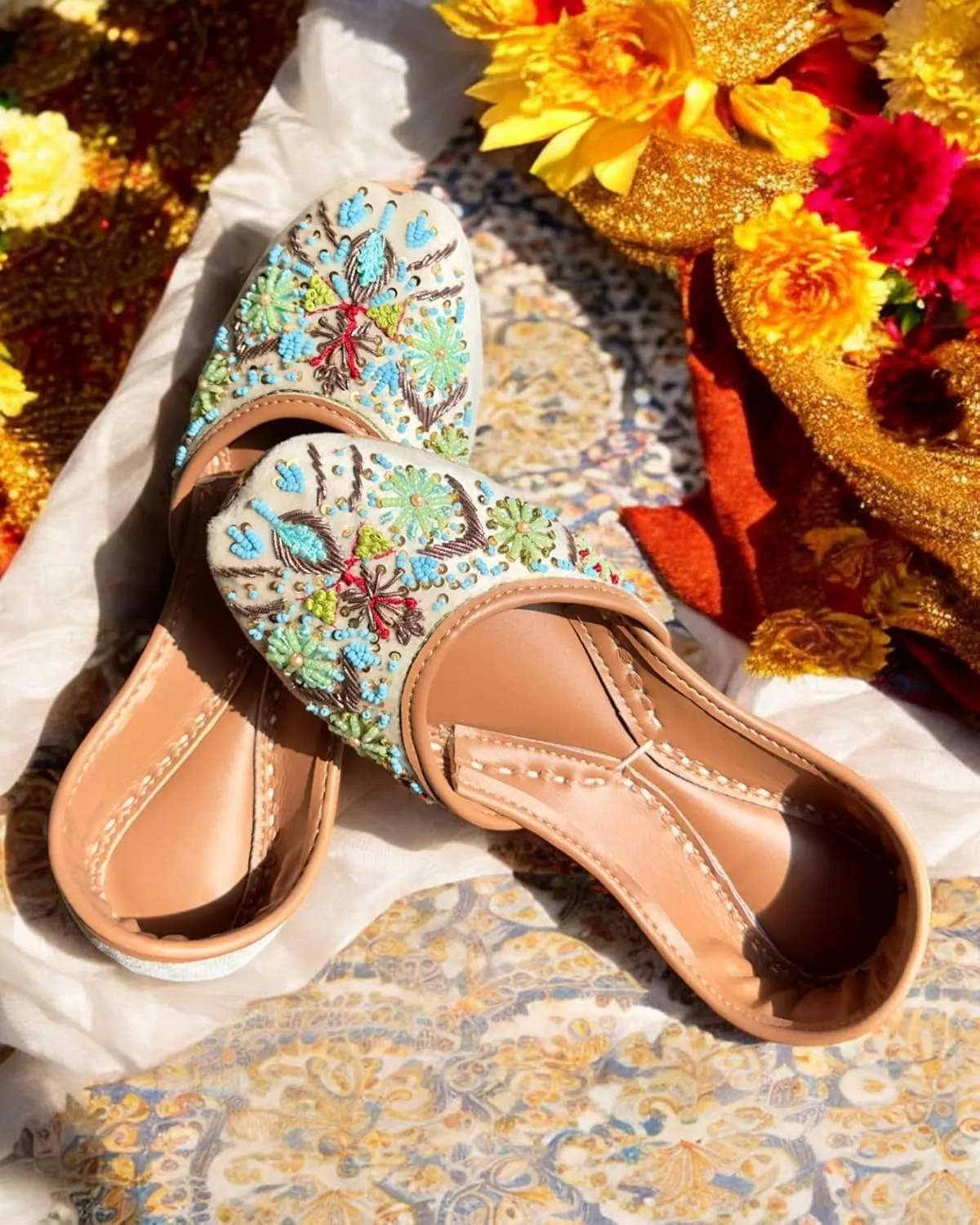 Women's Slip On Traditional Handmade Khussa Bridal Mojari Punjabi Jutti Ethnic Ballet Flats